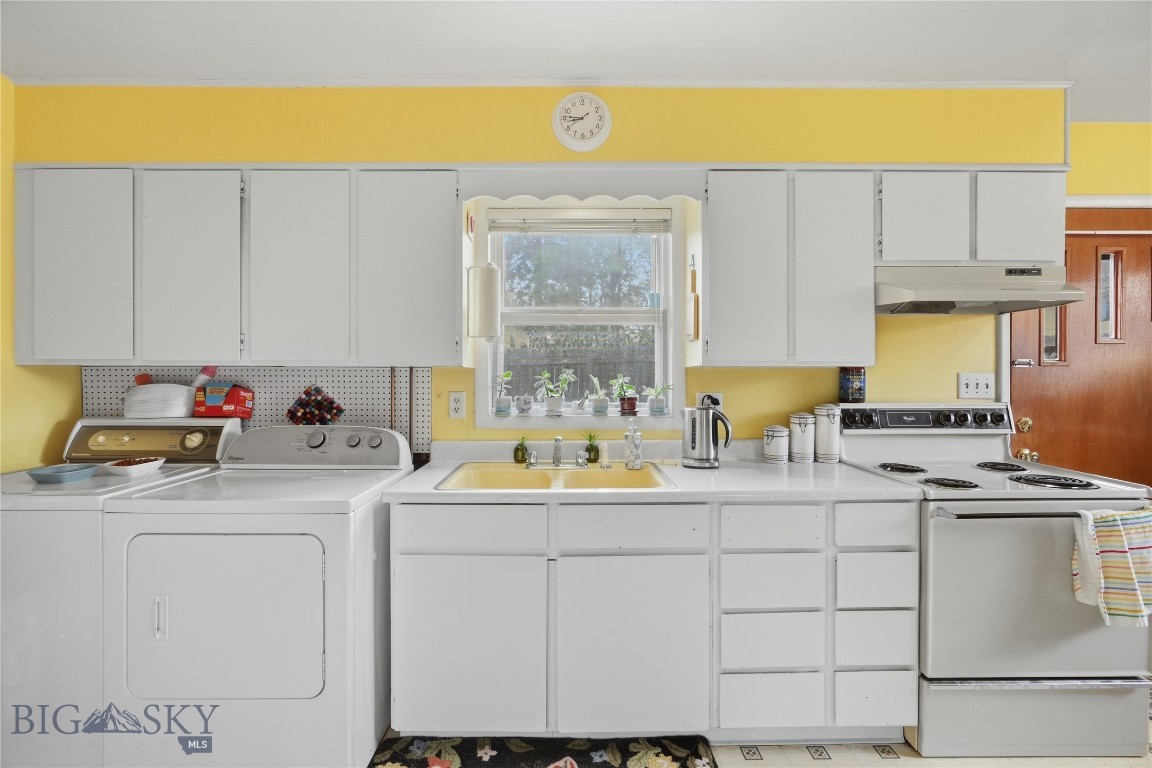 621 N Rouse Avenue Property Photo 35