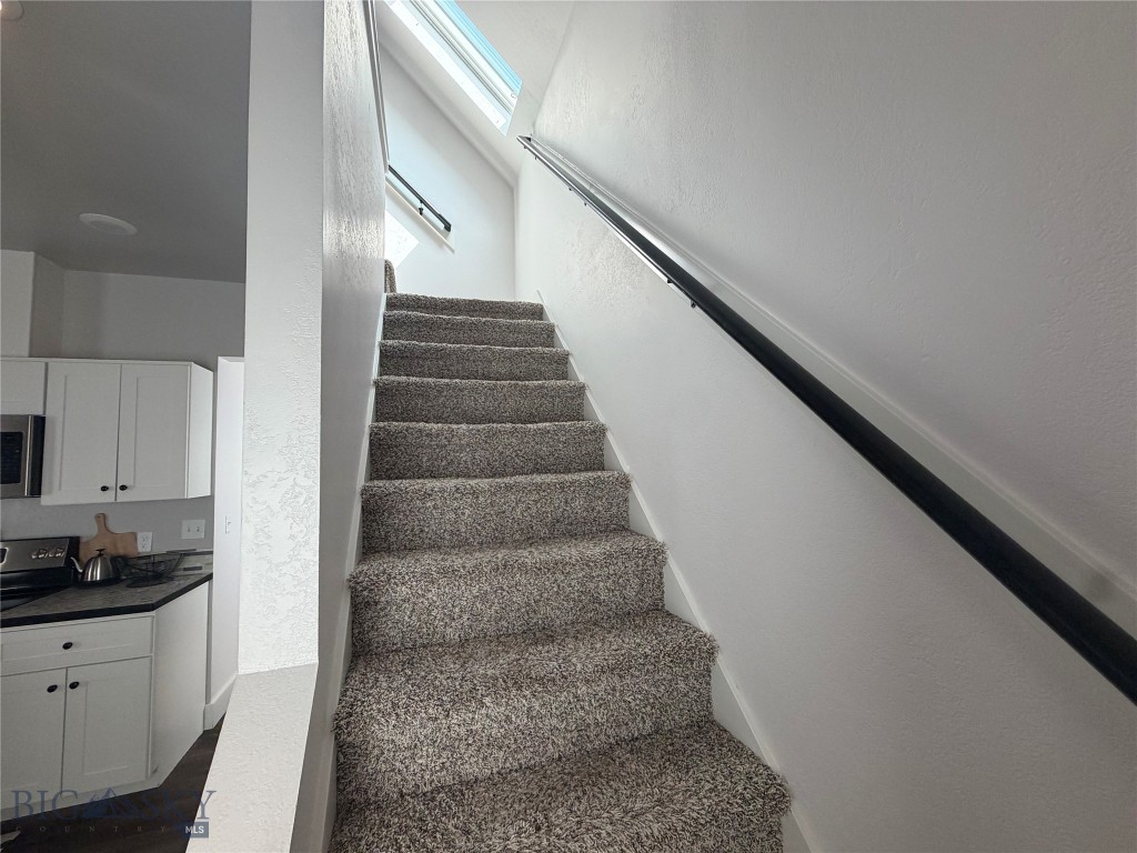 304 E Larime Street Property Photo 15
