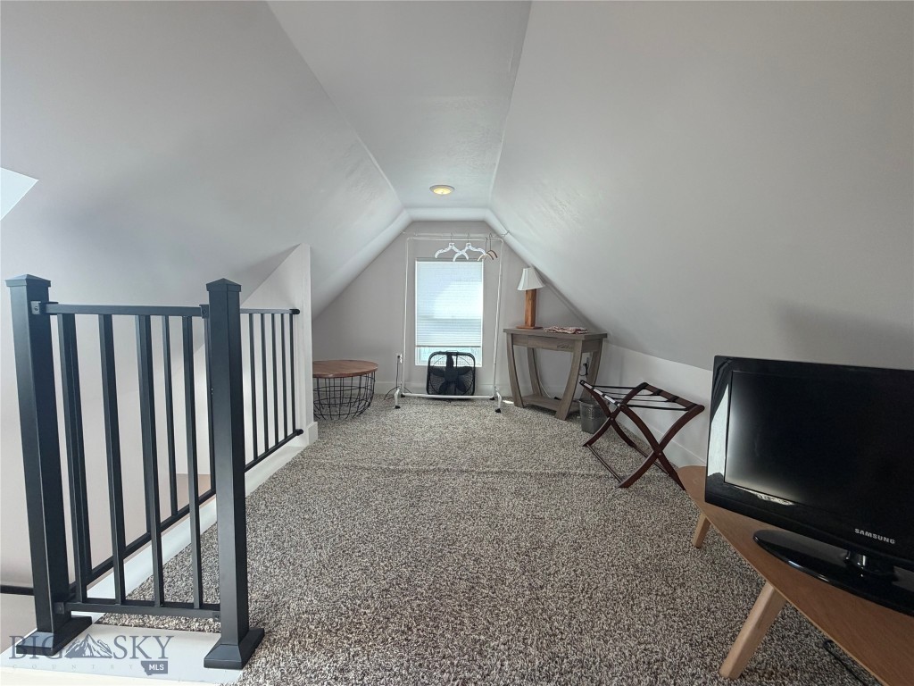 304 E Larime Street Property Photo 17