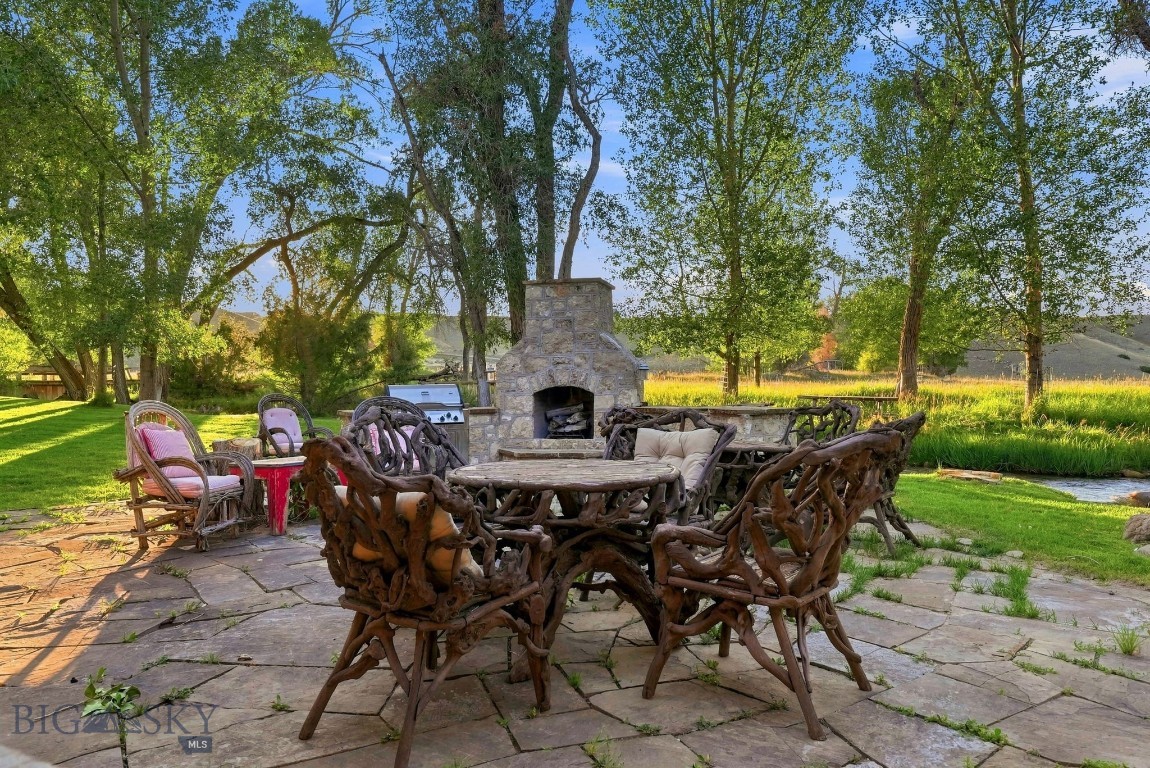 84 Gravelly Range Property Photo 29