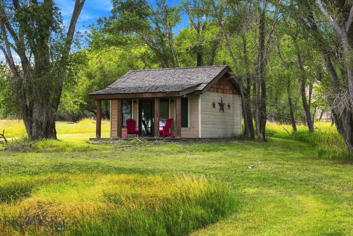 84 Gravelly Range Property Photo 41