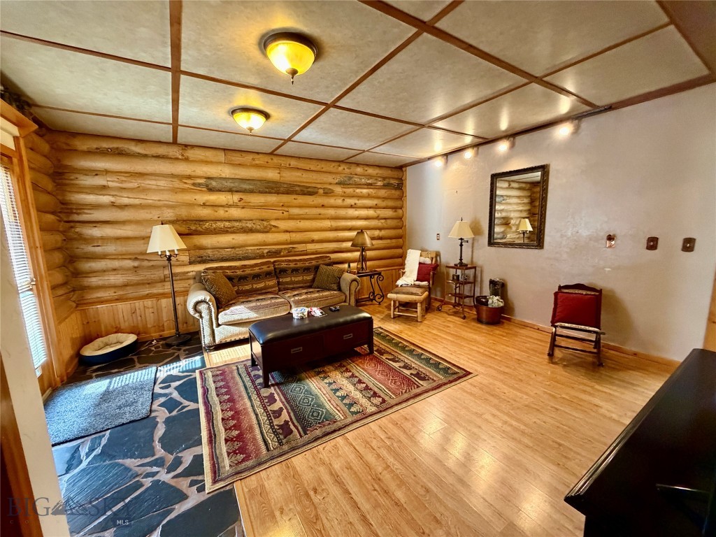 448 Red Fox Road Property Photo 14