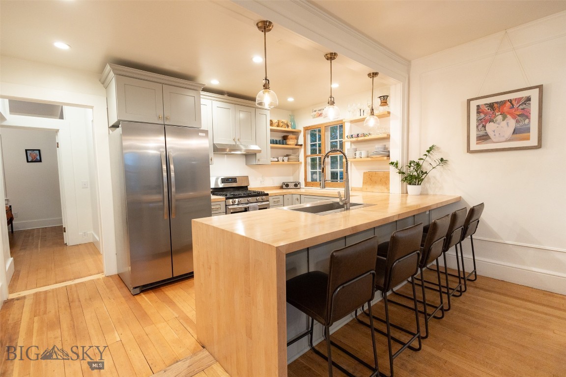 1223 Steele Street Property Photo 8