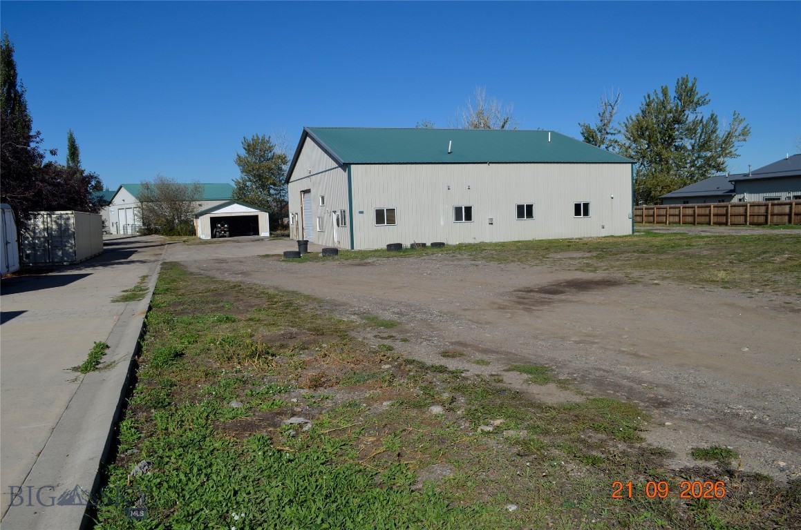 265 High K Property Photo 2