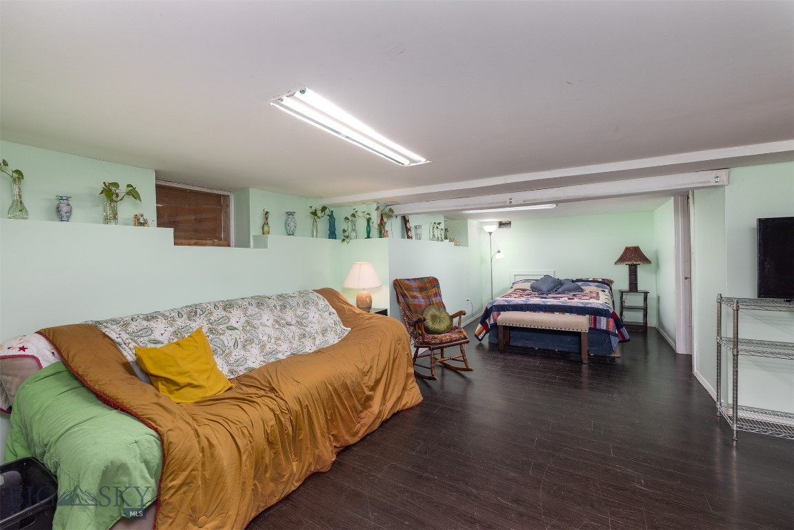 123 S E Street Property Photo 27