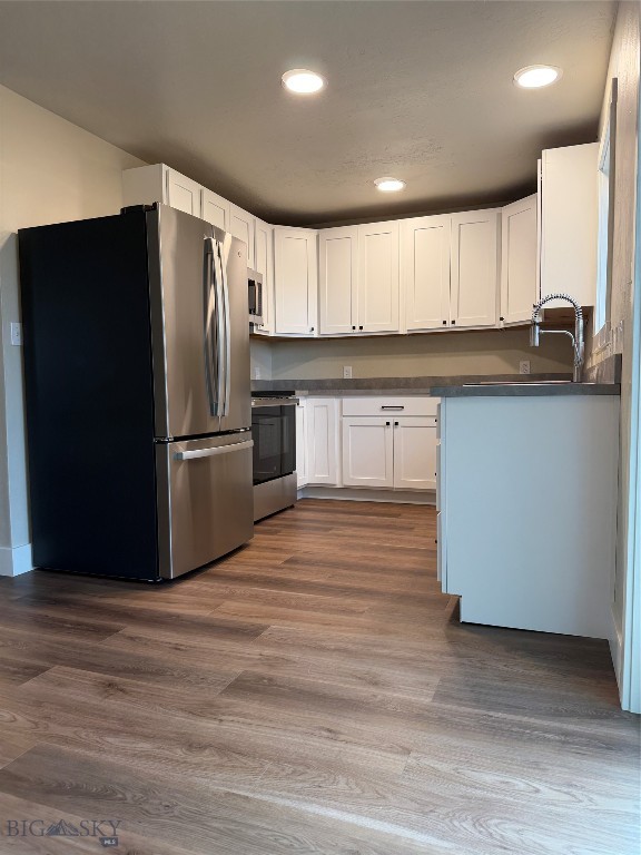 3007 Meadowlark Lane Property Photo 4