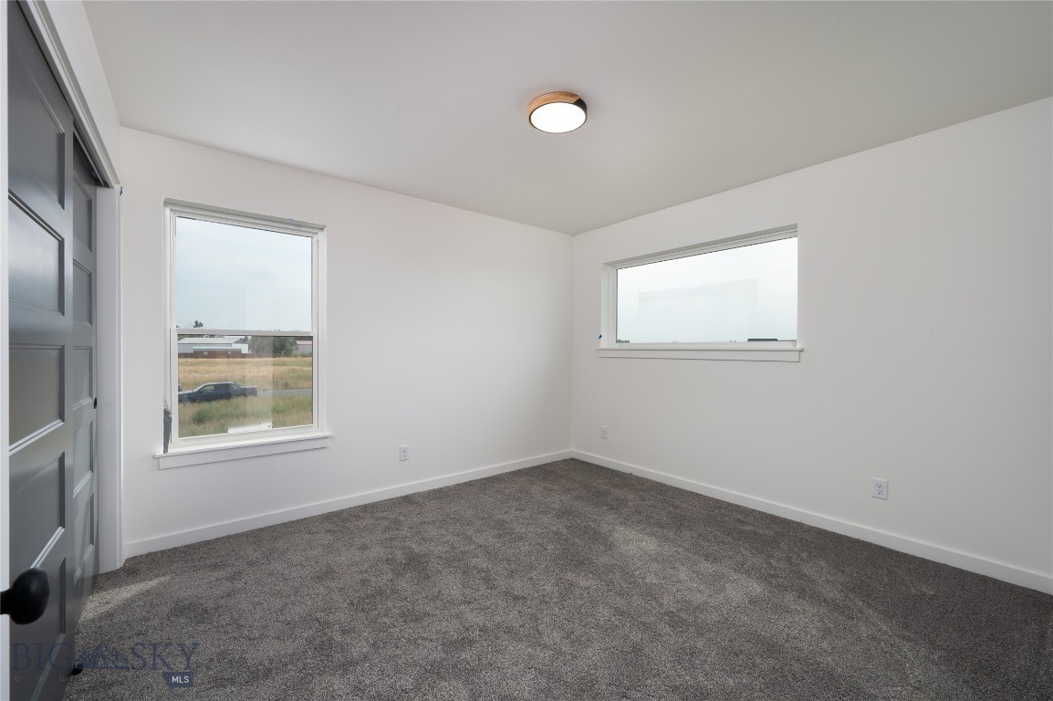 845 Accolade Loop Property Photo 15