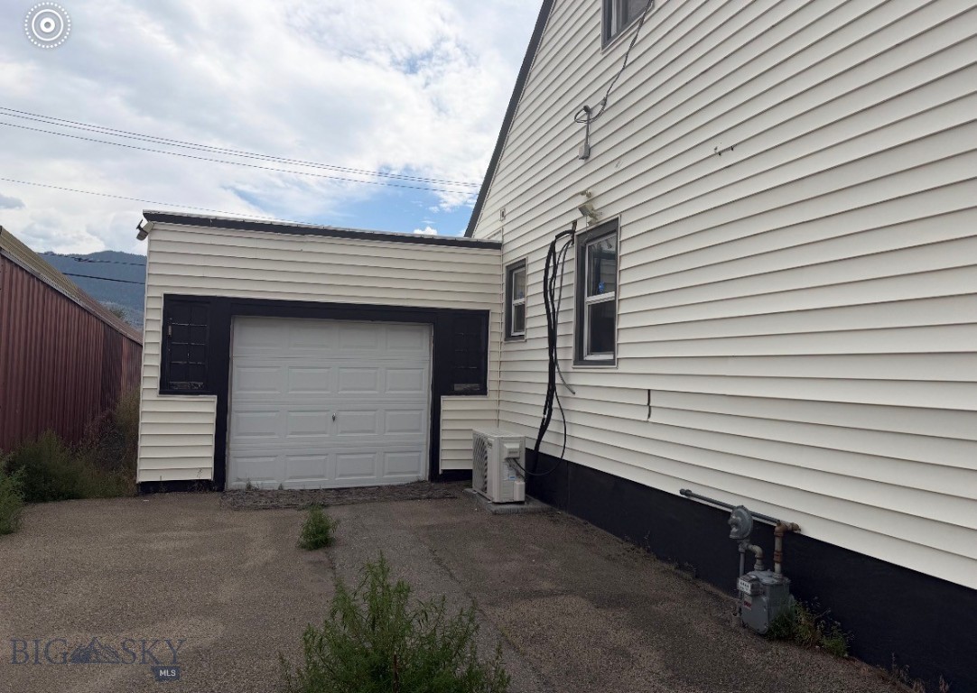 3350 Harrison Avenue Property Photo 4