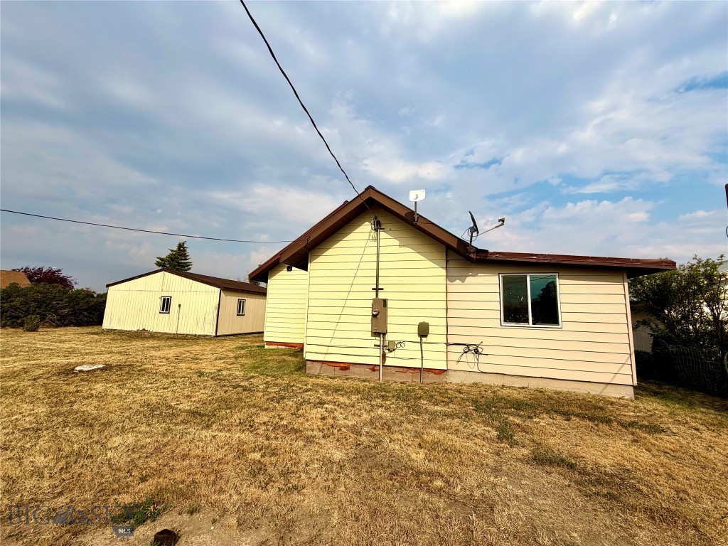 154 Patterson Street Property Photo 8