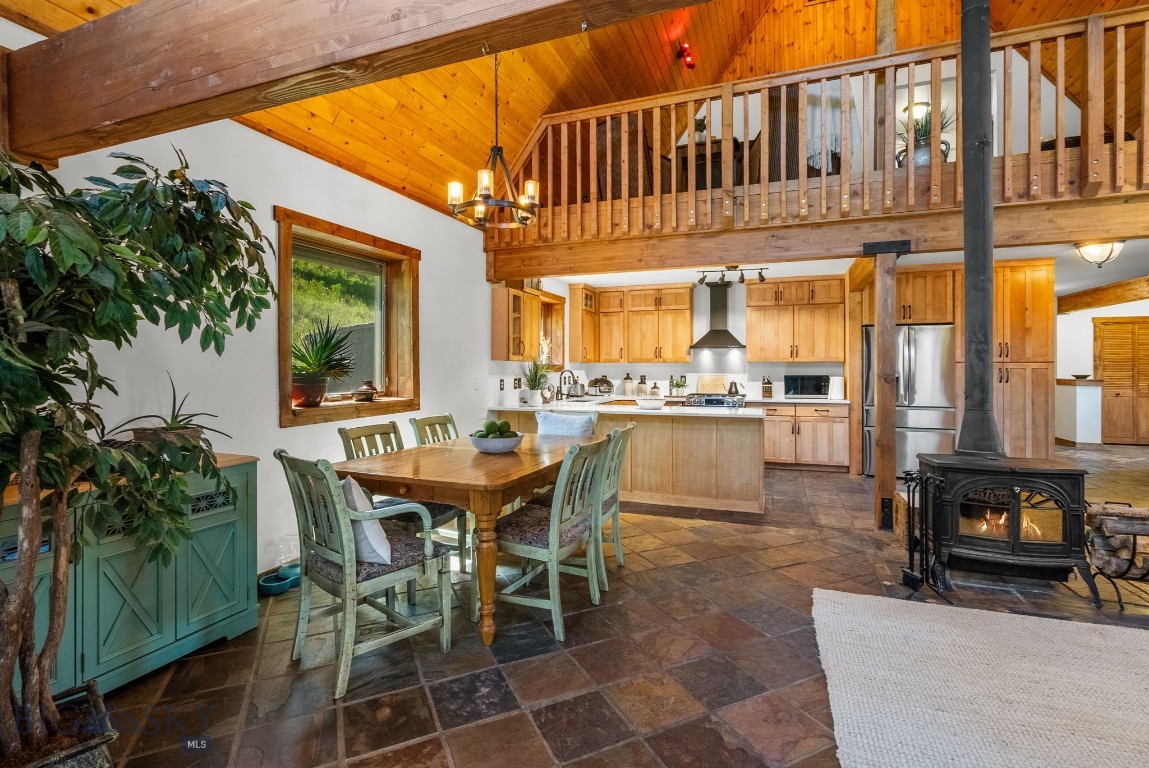 3395 Trail Creek Road Property Photo 9