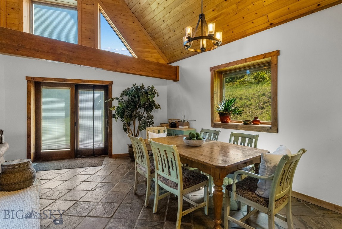 3395 Trail Creek Road Property Photo 12