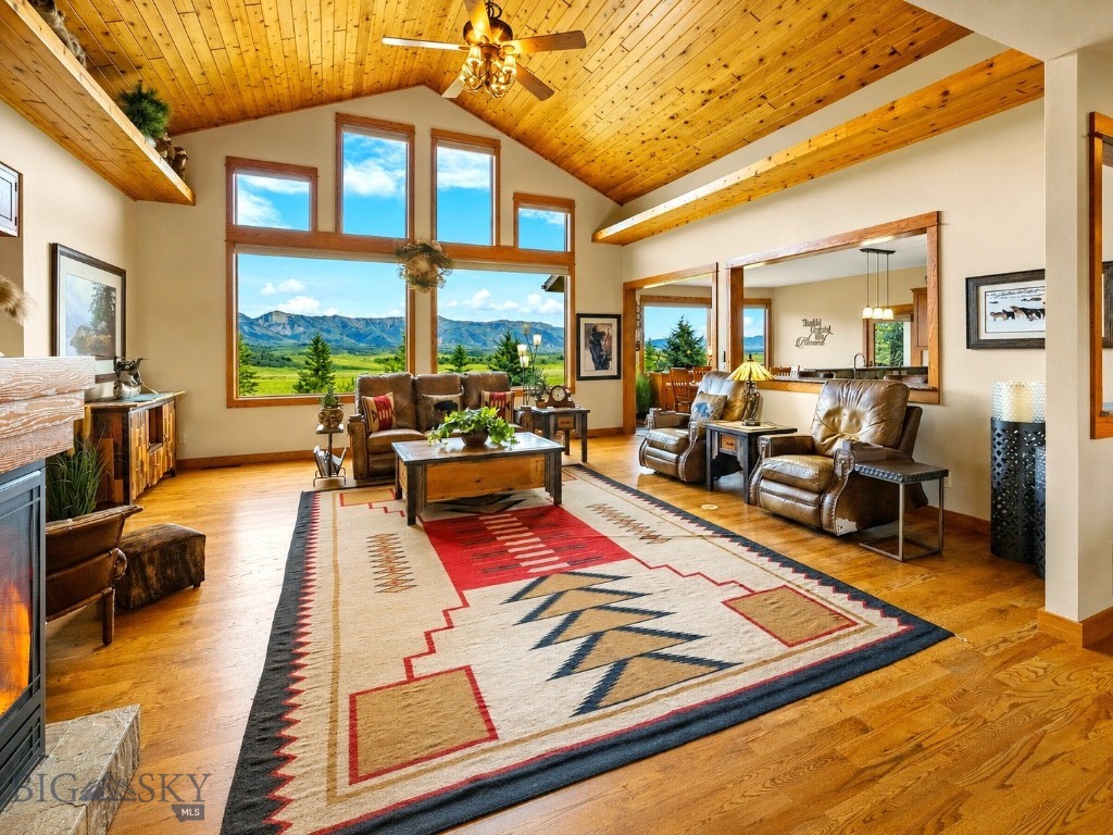 414 Antelope Ridge Property Photo 3