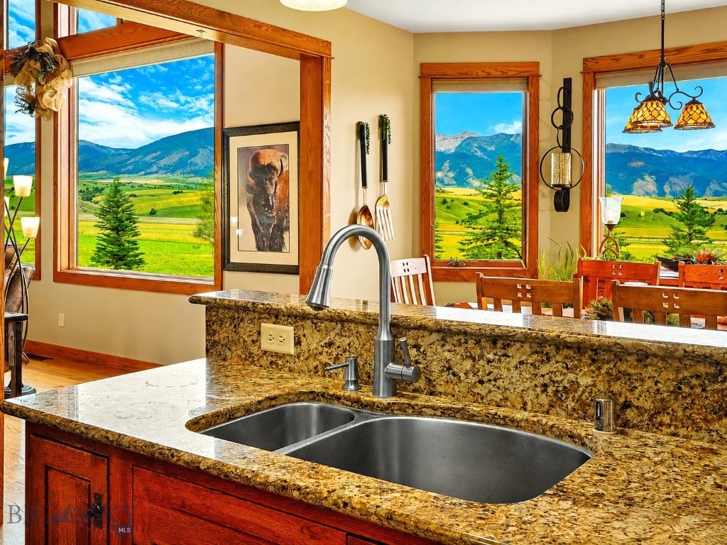 414 Antelope Ridge Property Photo 4