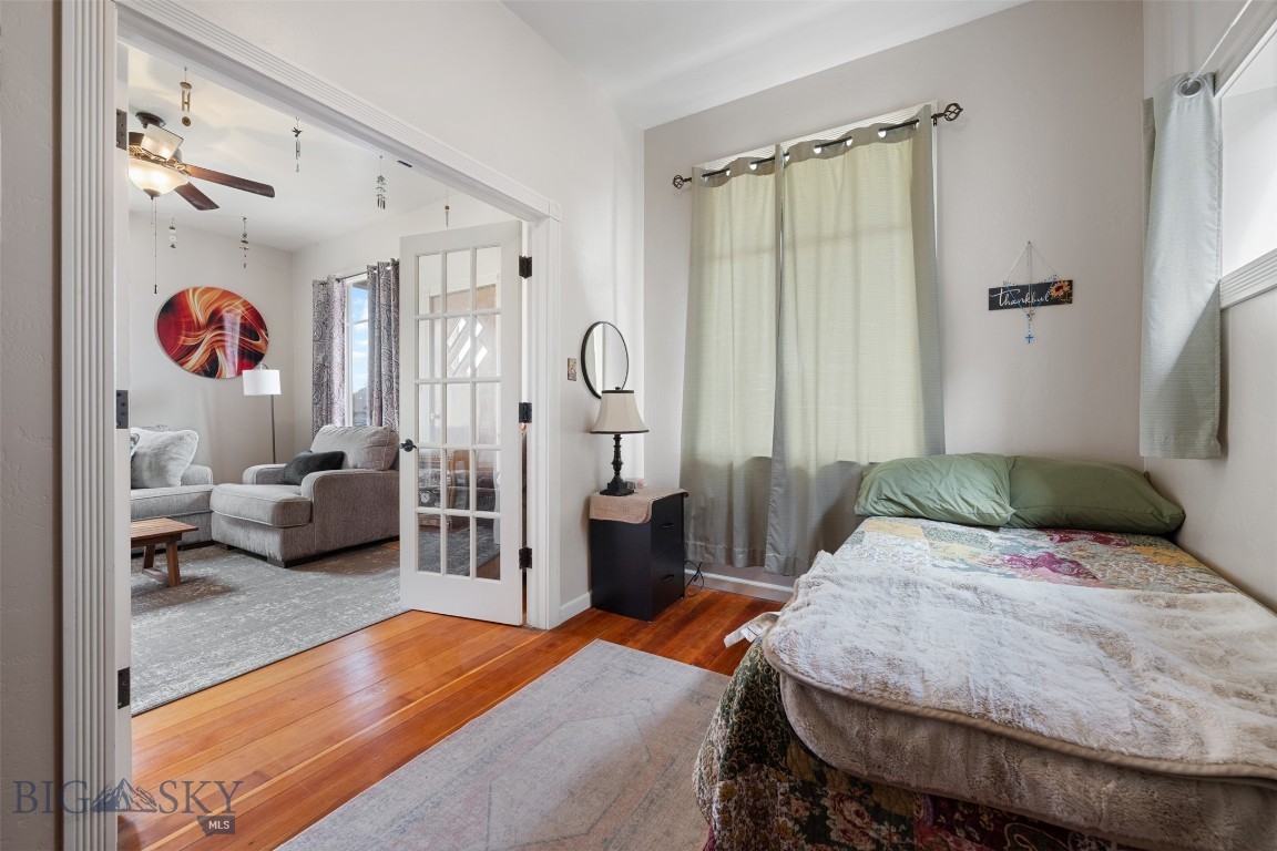 1740 Grand Property Photo 10