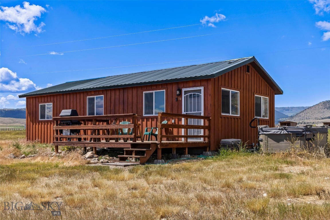 30 Hayfield Loop Trail Property Photo 6