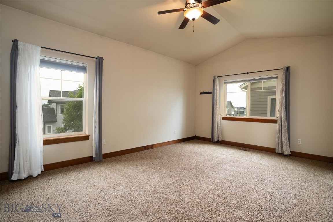833 Rosa Way B Property Photo 15