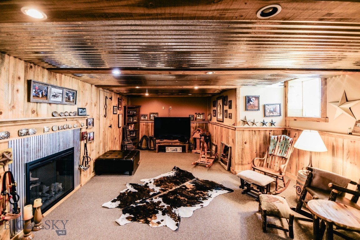 2409 Carrigan Lane Property Photo 38
