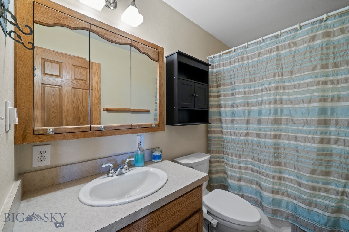 69 Sautter Property Photo 39