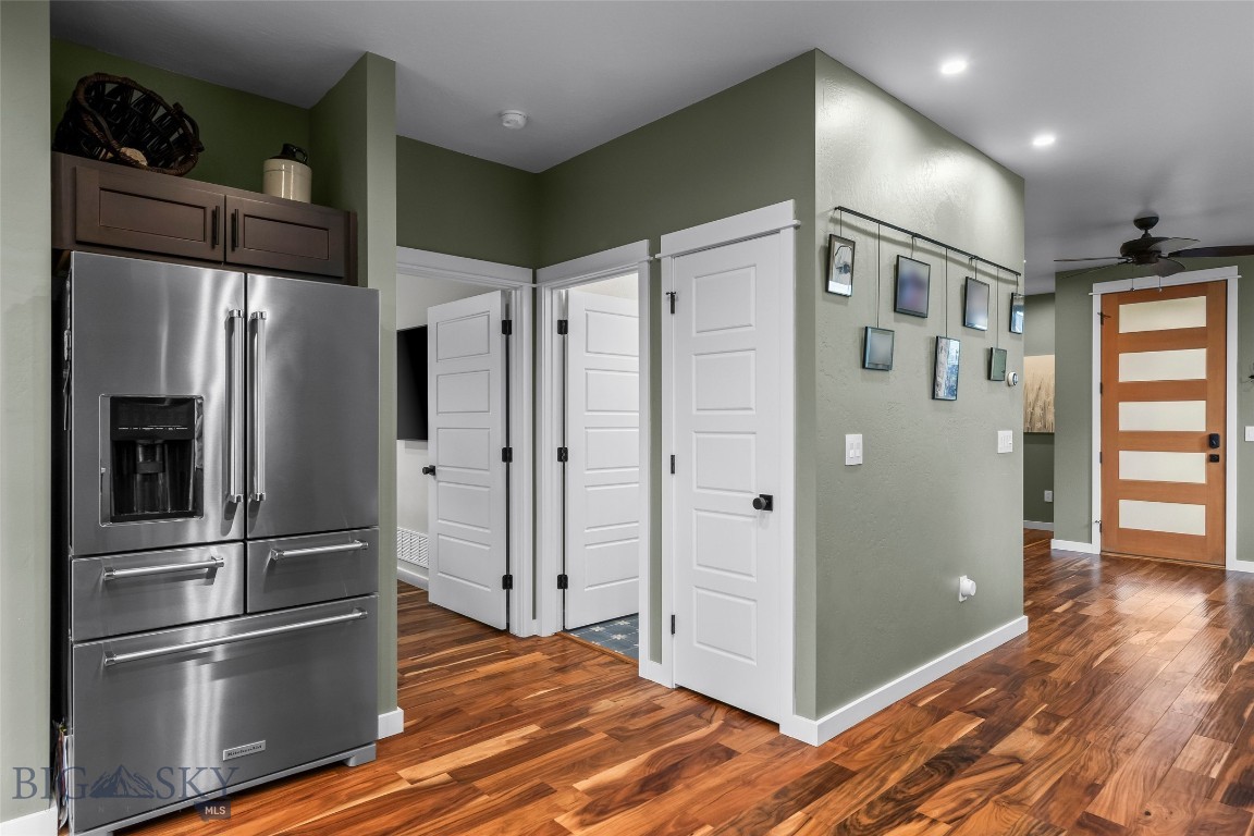 4448 Shadowglen Drive Property Photo 13