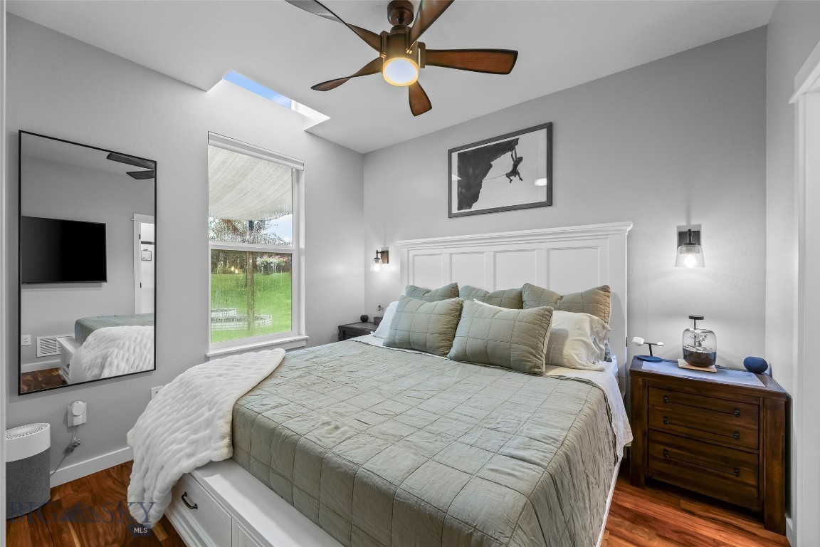4448 Shadowglen Drive Property Photo 14