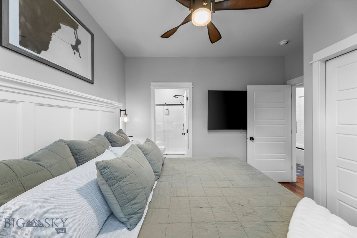 4448 Shadowglen Drive Property Photo 15