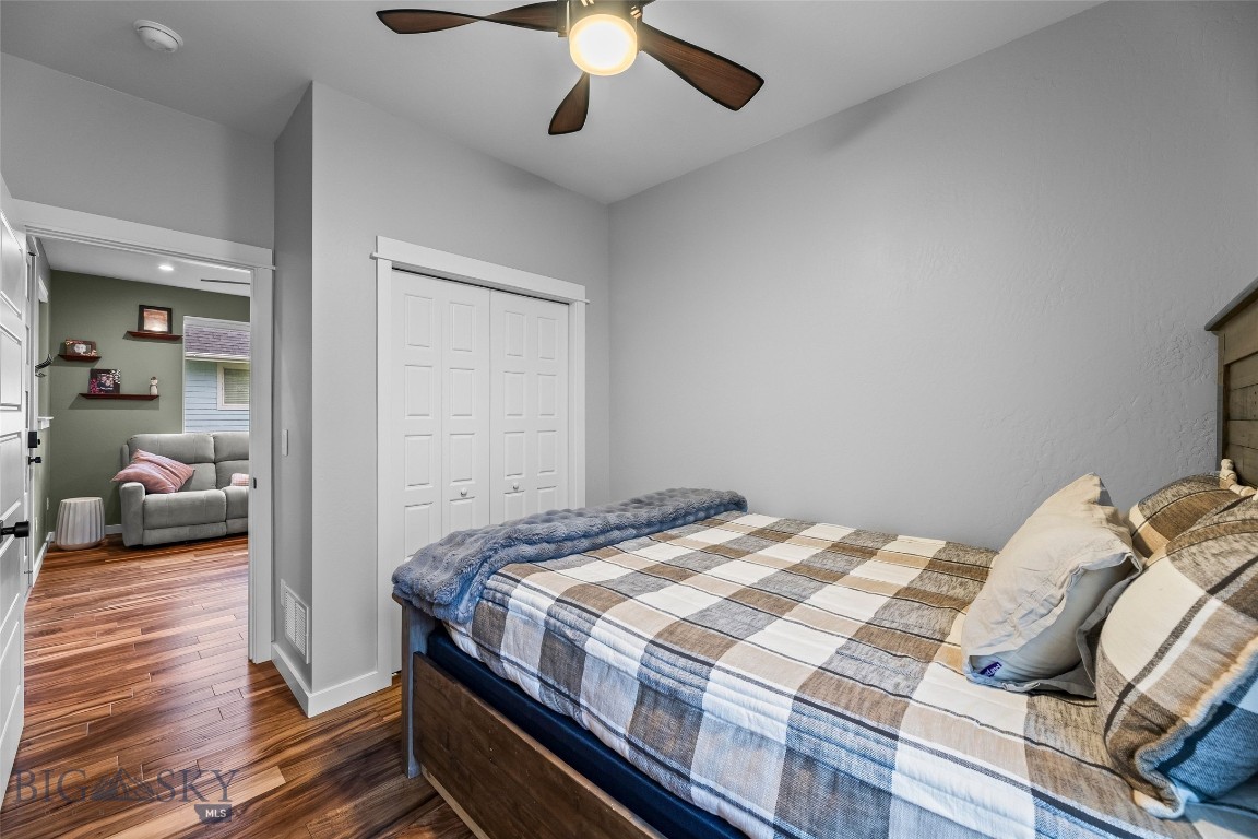 4448 Shadowglen Drive Property Photo 18