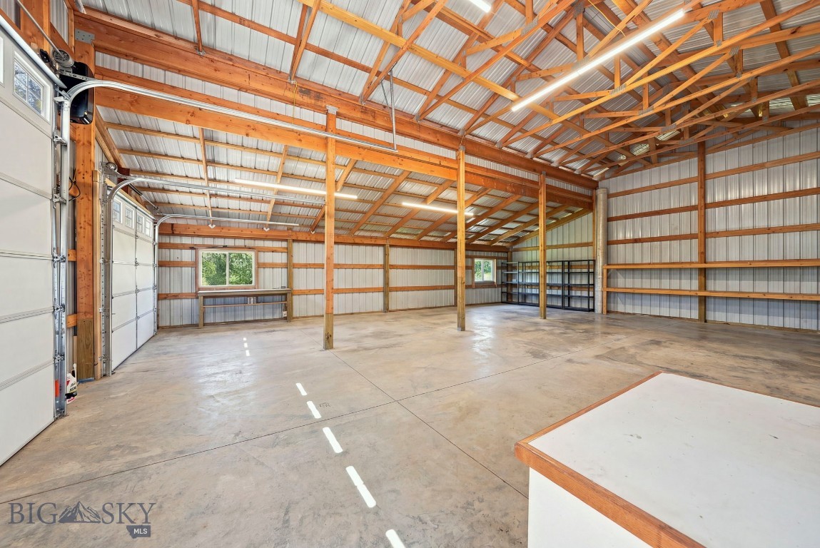6698 S 3rd Avenue Property Photo 7