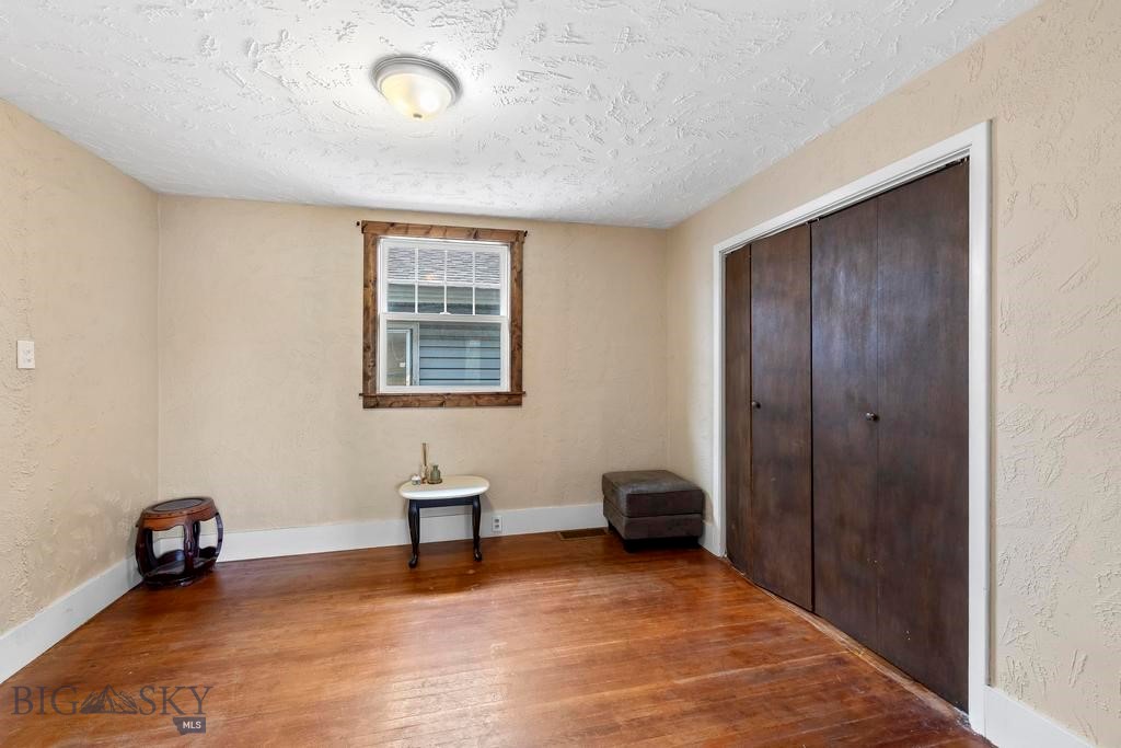 2051 Johns Property Photo 12