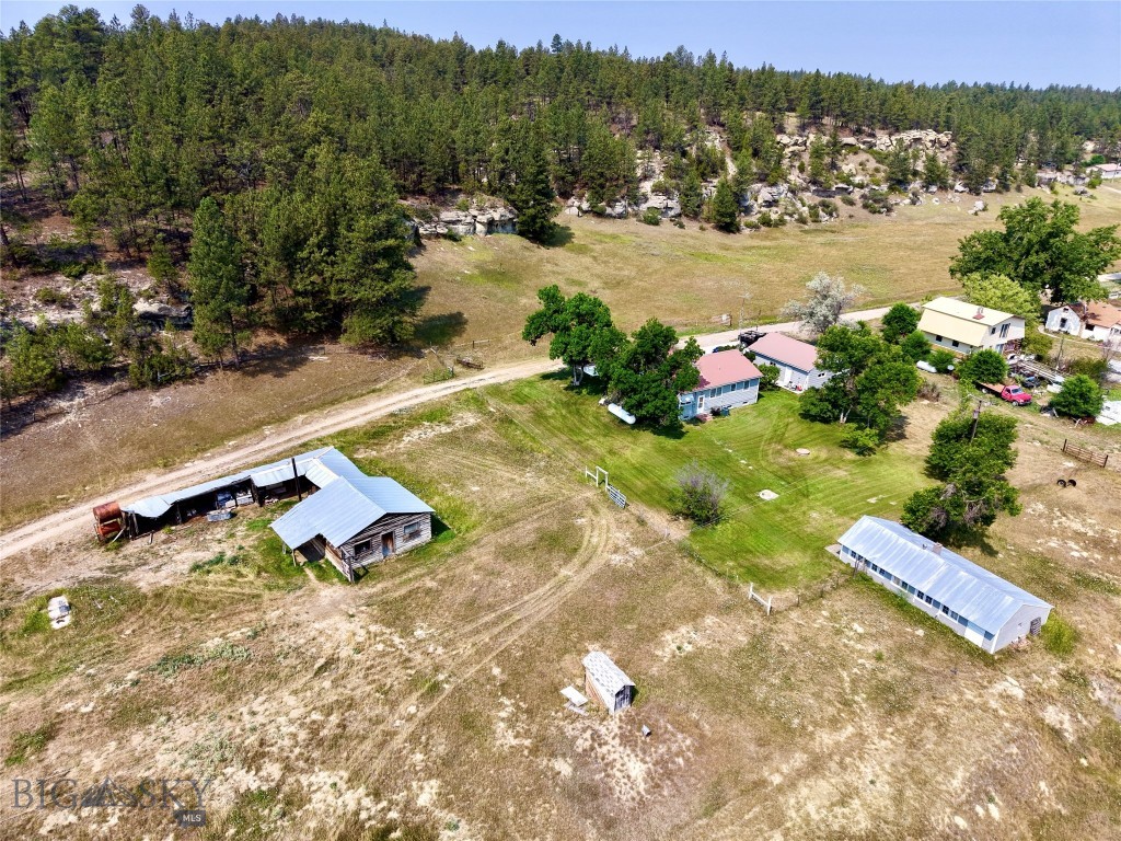 32 Montana Street Property Photo 2