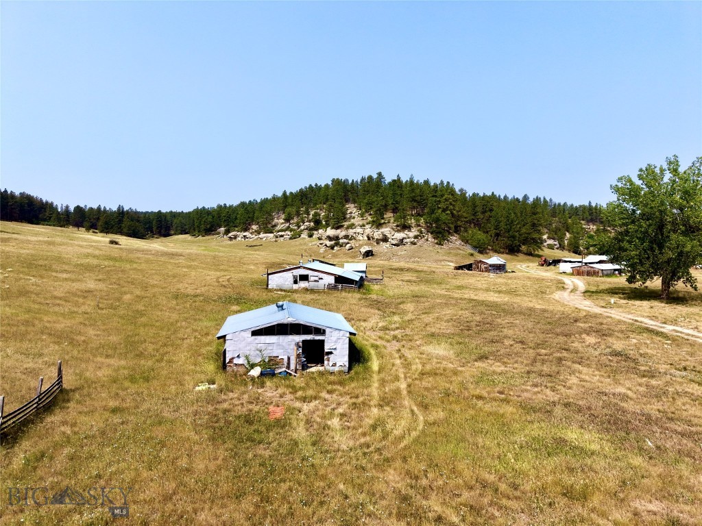 32 Montana Street Property Photo 16