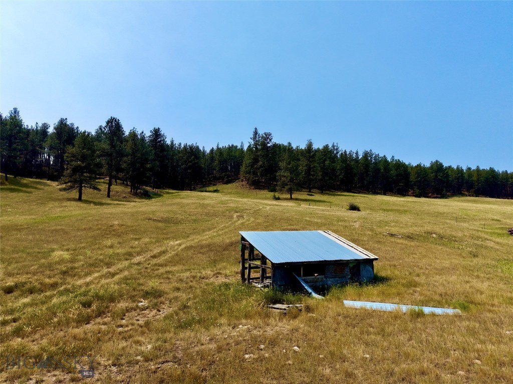 32 Montana Street Property Photo 19