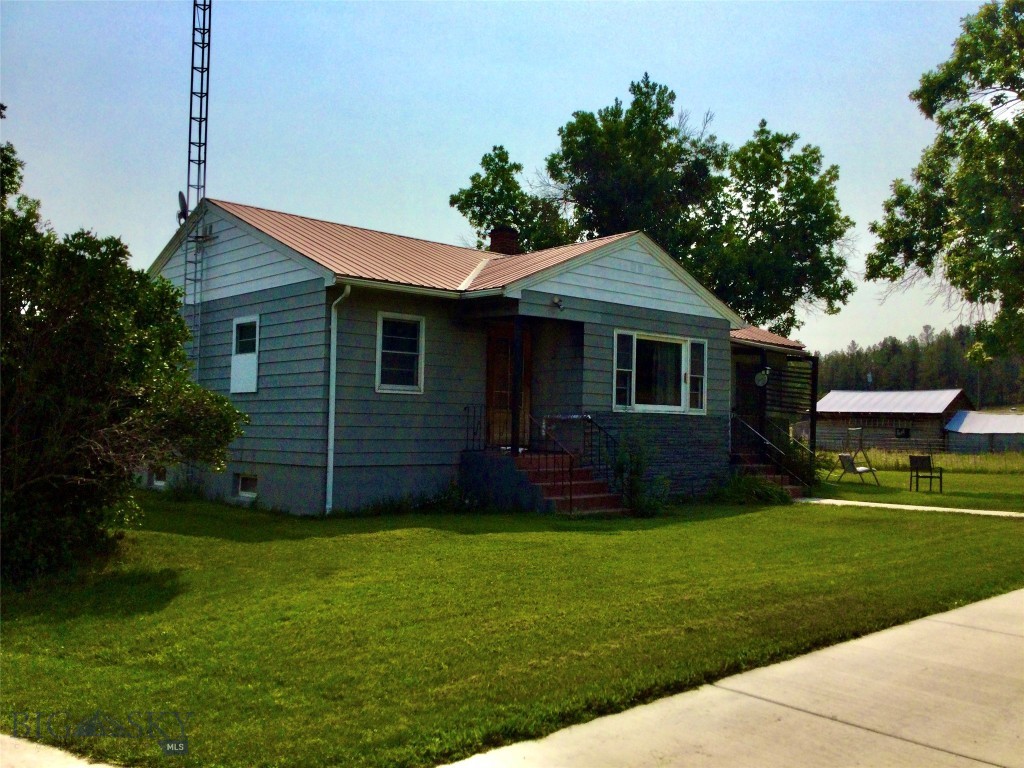 32 Montana Street Property Photo 32