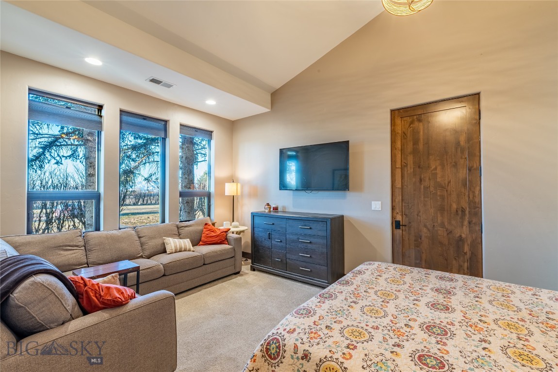 749/745 Rocky Road Property Photo 40