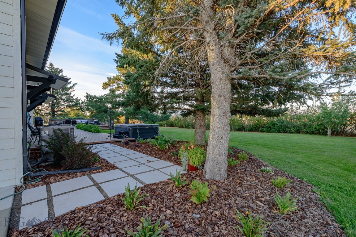 749/745 Rocky Road Property Photo 53