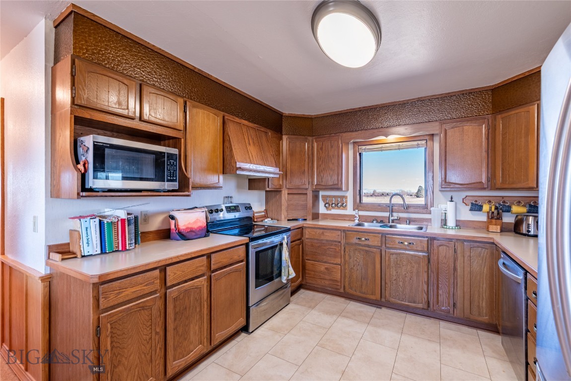 749/745 Rocky Road Property Photo 72