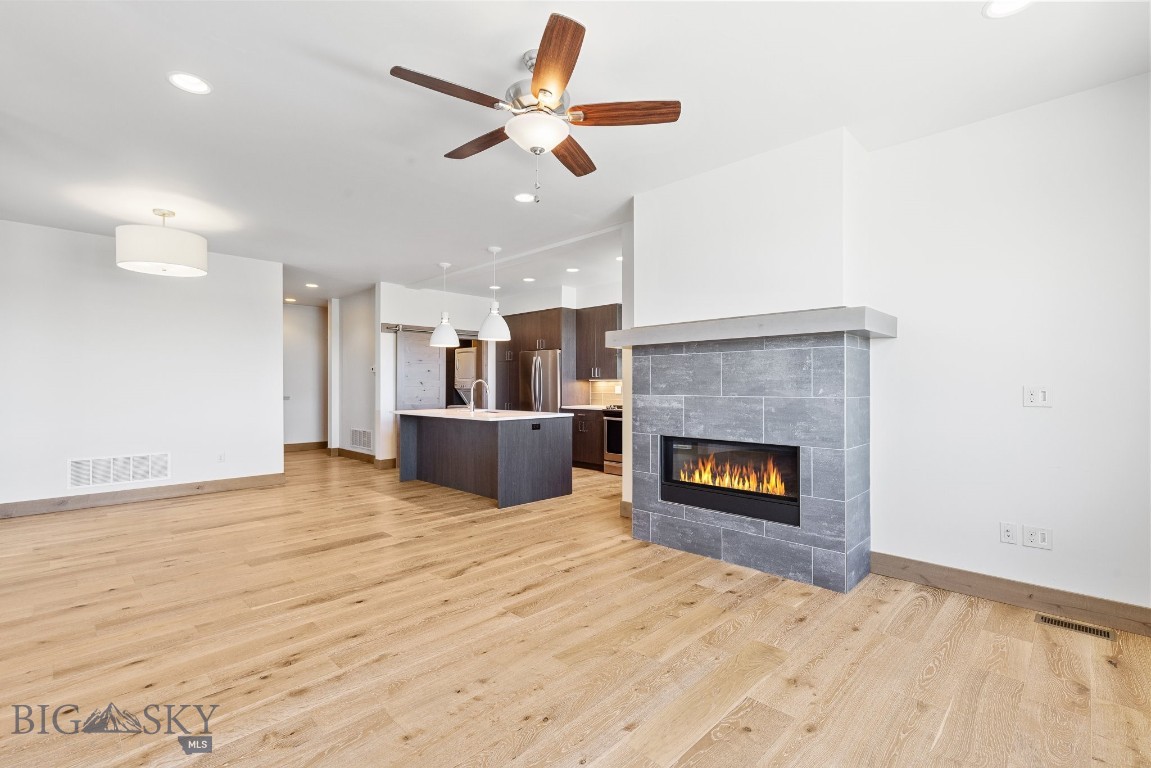 3136 S 15th Avenue Property Photo 10