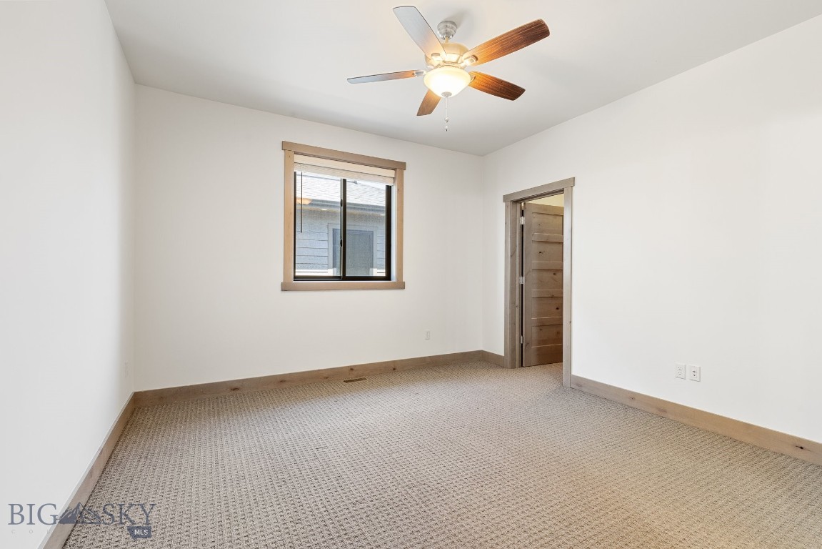 3136 S 15th Avenue Property Photo 32