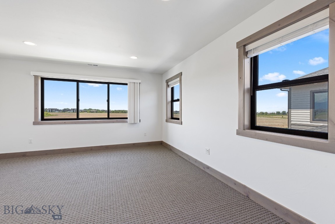 3136 S 15th Avenue Property Photo 45