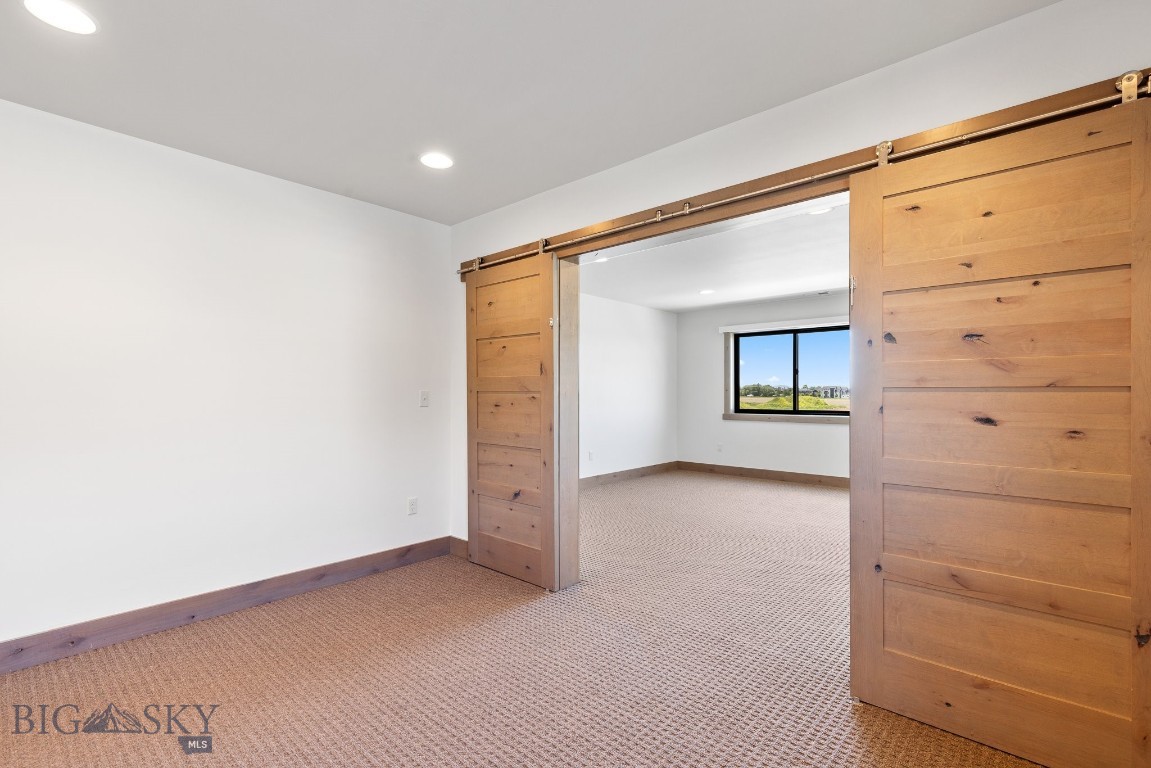 3136 S 15th Avenue Property Photo 49