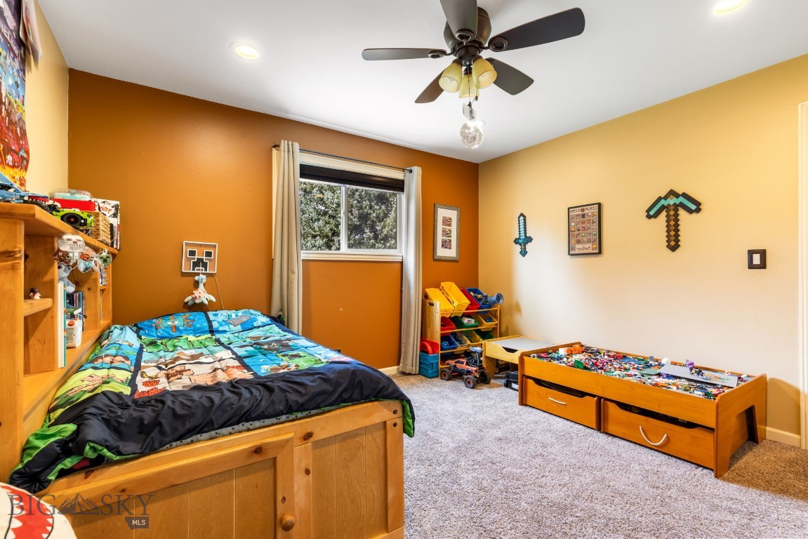 12 Chinook Trail Property Photo 35