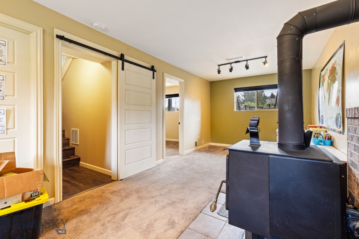 12 Chinook Trail Property Photo 40