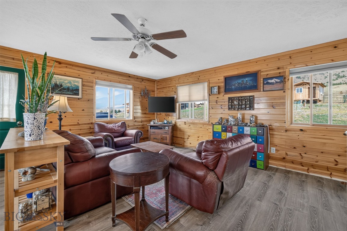 34 Mule Deer Trail Property Photo 10