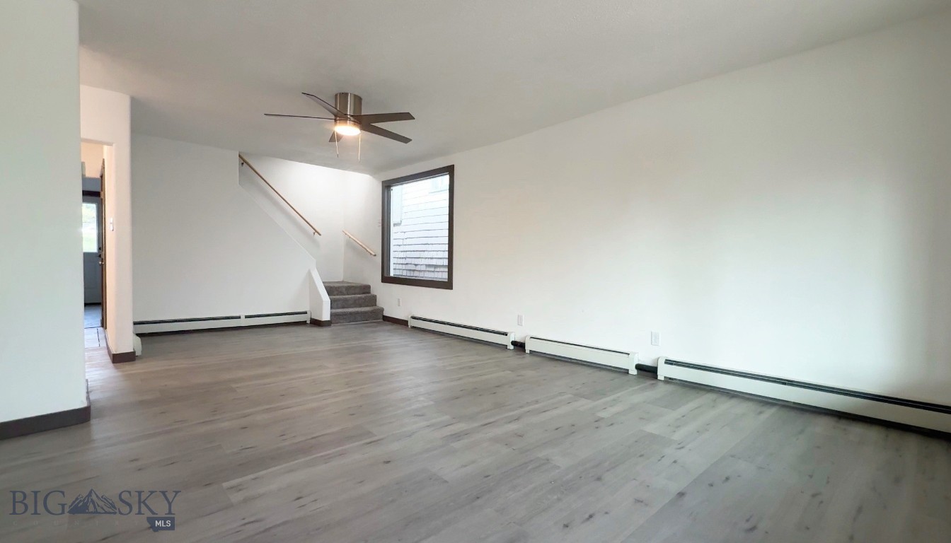 1103 W Mercury Property Photo
