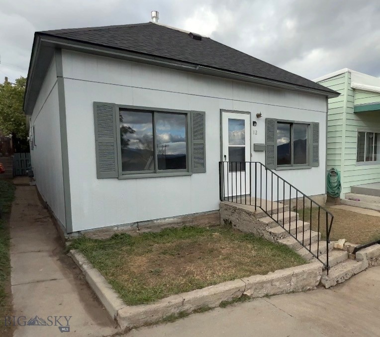 1217 W Silver Property Photo 3