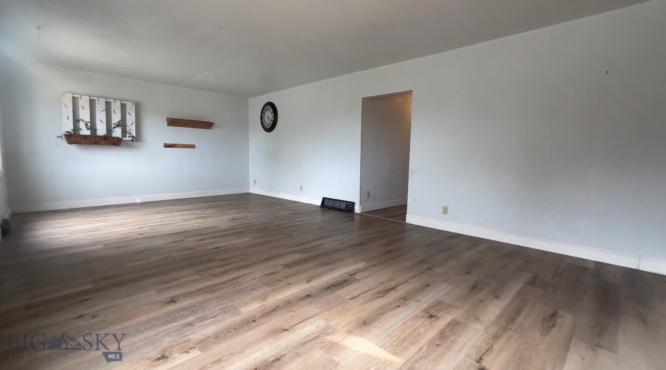 1217 W Silver Property Photo 7