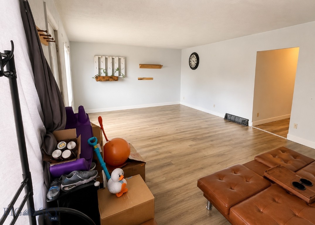 1217 W Silver Property Photo 9