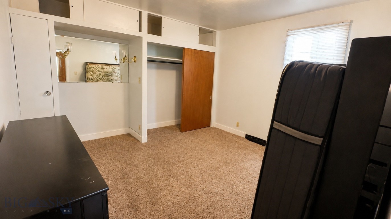 1217 W Silver Property Photo 13