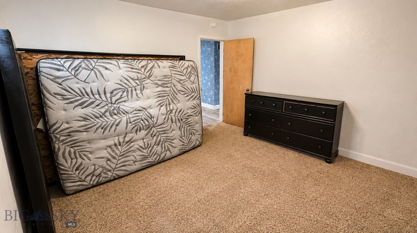 1217 W Silver Property Photo 14