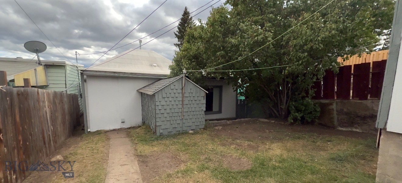1217 W Silver Property Photo 24