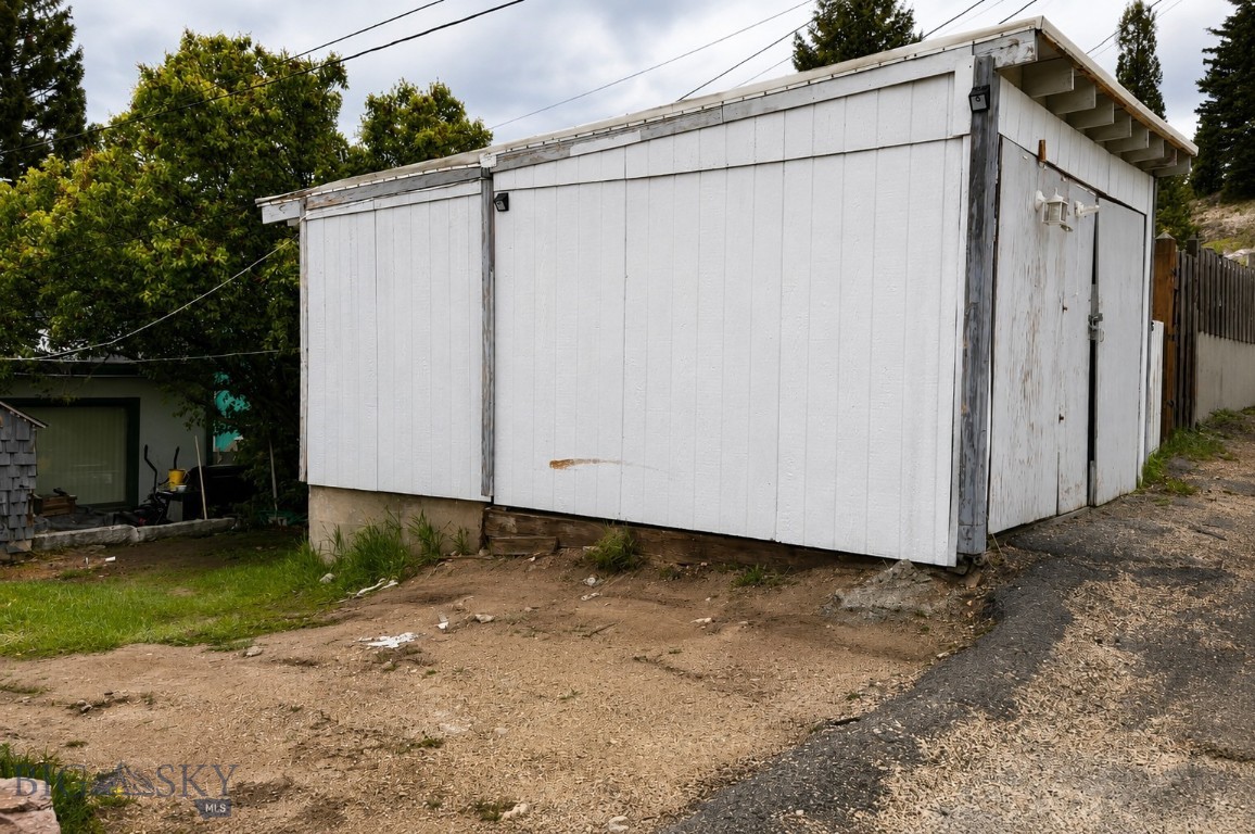 1217 W Silver Property Photo 26